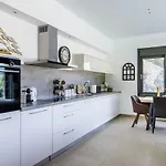Politimi Luxury Retreat