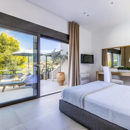 Politimi Luxury Retreat Villa *