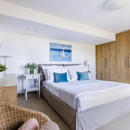 Politimi Luxury Retreat * Skopelos Town