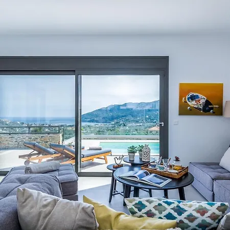 Politimi Luxury Retreat * Skopelos Town